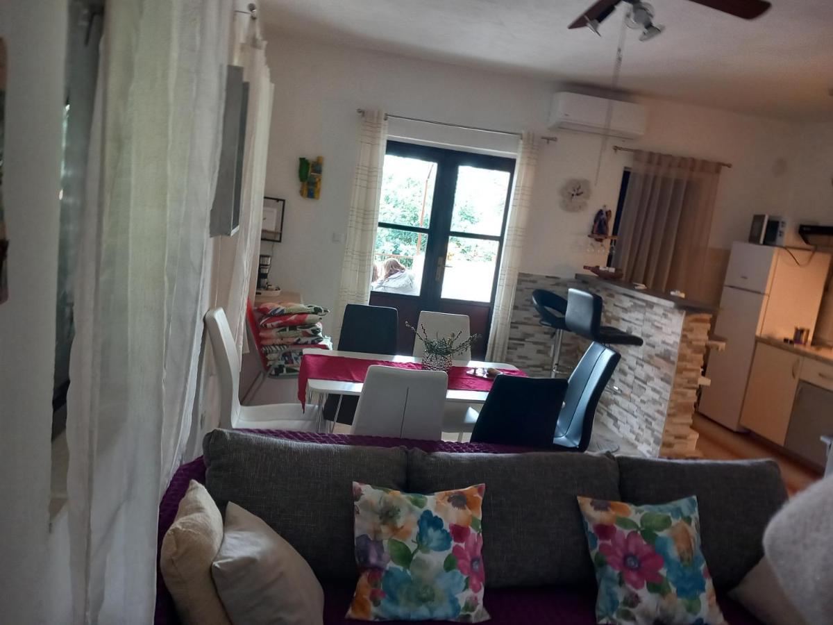 Kuca Za Odmor Skalina - Sea View Villa สปลิตสกา ภายนอก รูปภาพ